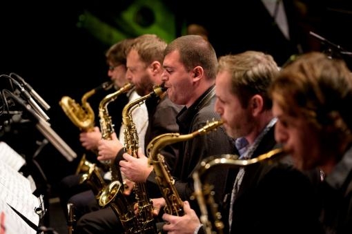 Cotatcha Orchestra oslaví 100 let jazzových velikánů